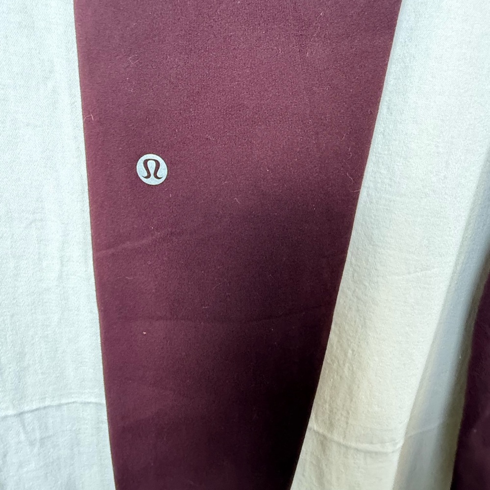 lululemon athletica Burgundy Leggings with Patterned Waistband - Picture 4 of 5